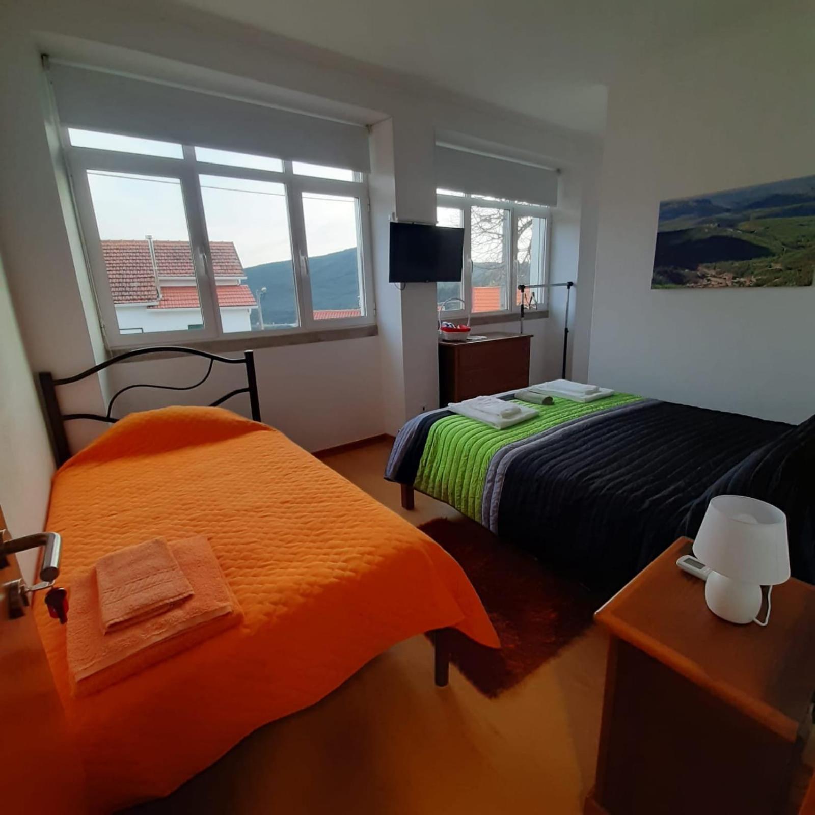 Casas Da Escola - "A Escola" - Meas Villa Pampilhosa da Serra Eksteriør billede