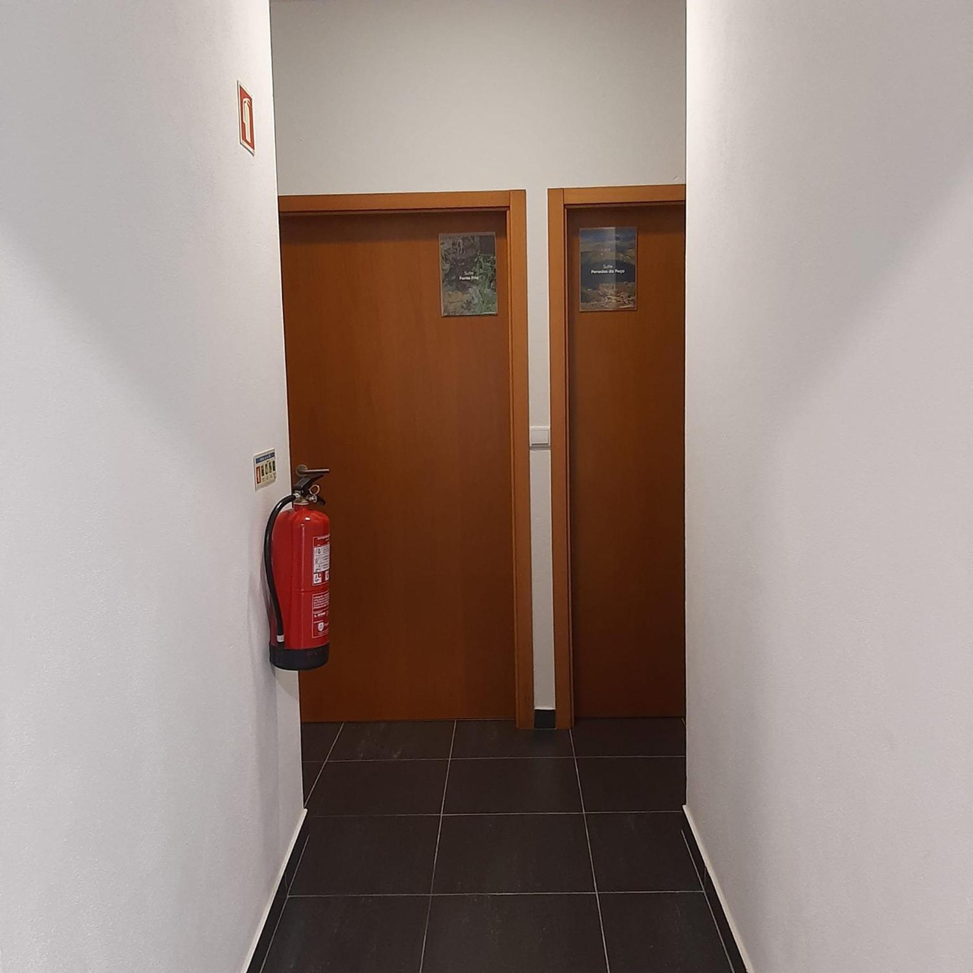 Casas Da Escola - "A Escola" - Meas Villa Pampilhosa da Serra Eksteriør billede