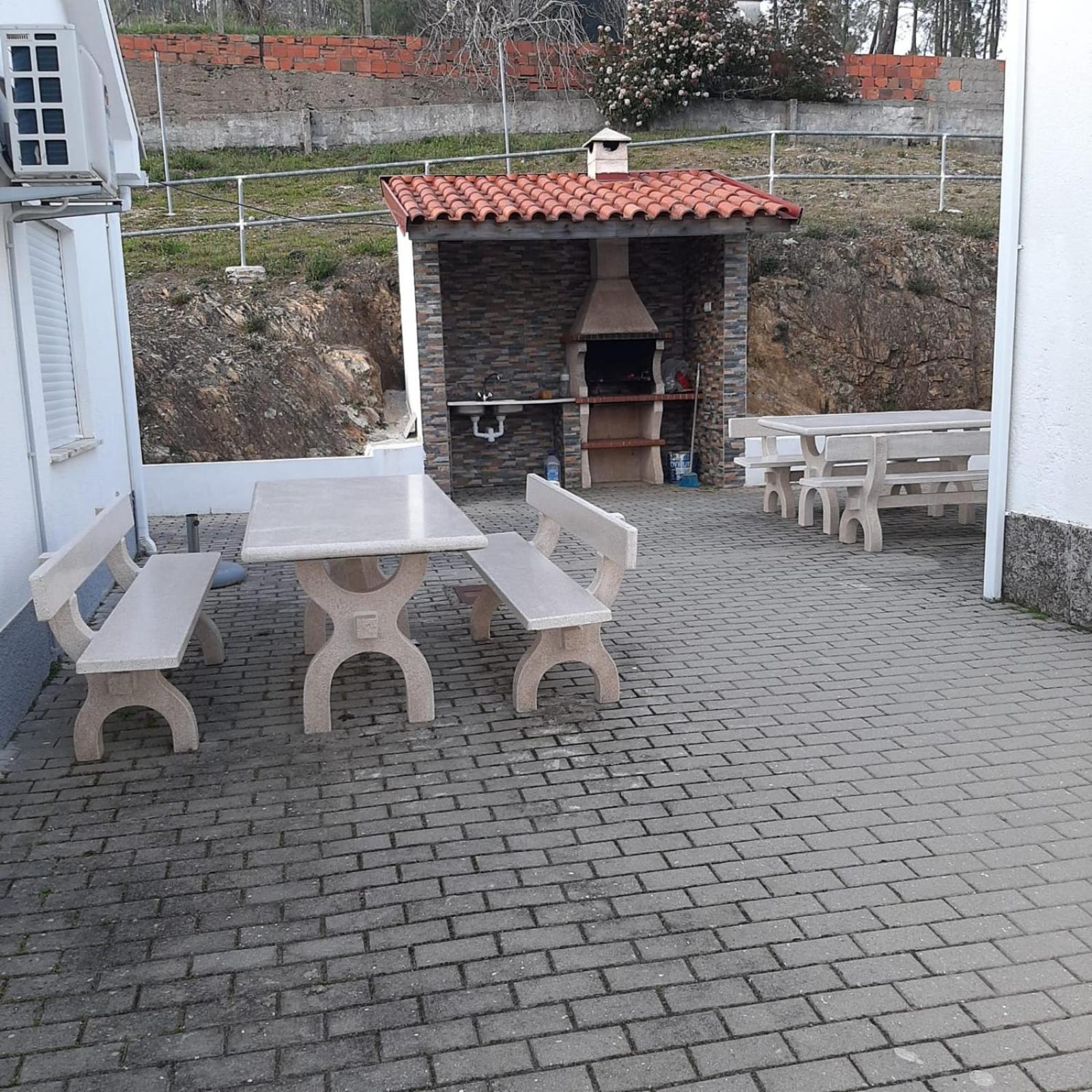 Casas Da Escola - "A Escola" - Meas Villa Pampilhosa da Serra Eksteriør billede
