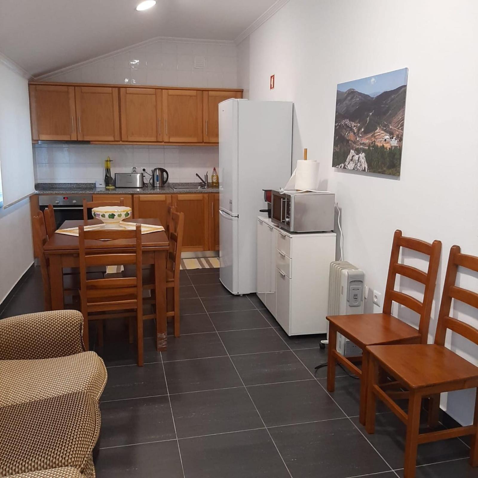 Casas Da Escola - "A Escola" - Meas Villa Pampilhosa da Serra Eksteriør billede
